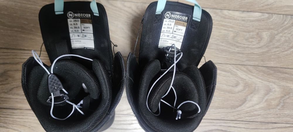Snowboard boots Nidecker Sierra W Black 39.5