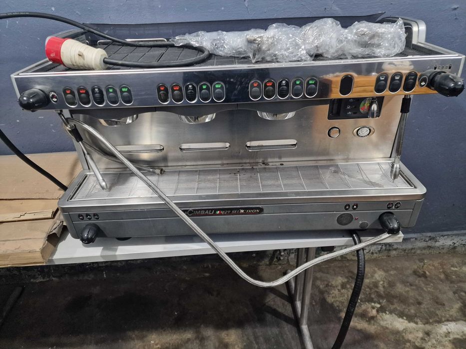 Expresor profesional 3 grupuri