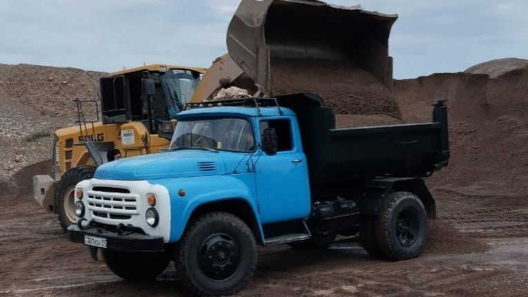 Доставка песок отсев уголь дрова в мешках щебень глина вывоз мусора зи