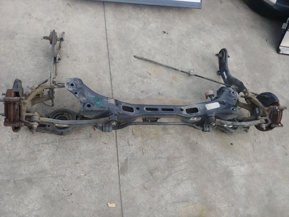 punte spate  kia ceed 2  break dupa 2012