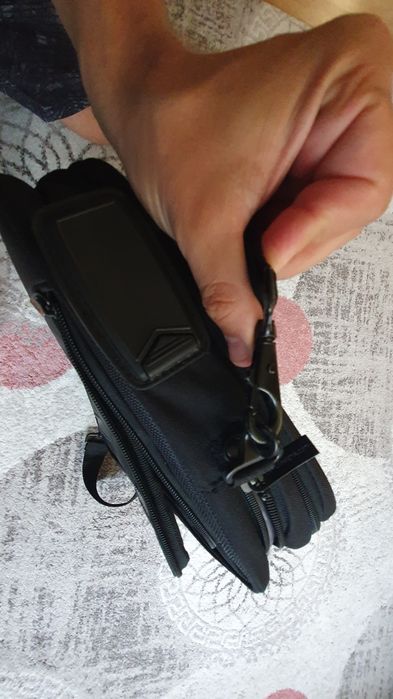 Geantă laptop  marca Port designed în Paris