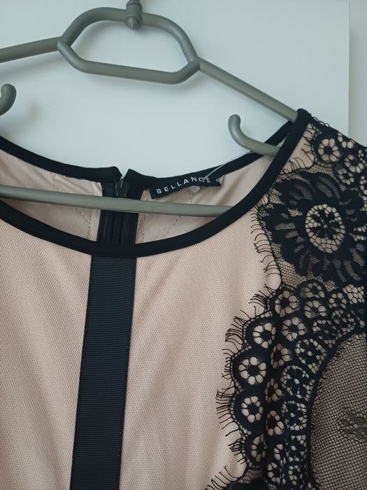 Красиви евтини рокли xs/s zara 15 лв