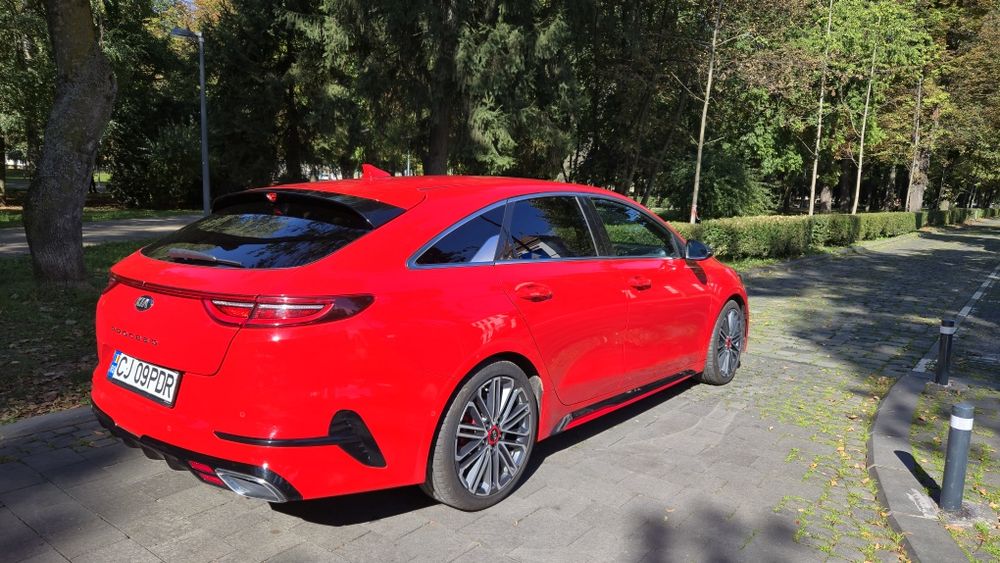 Kia proceed GT 204 cp