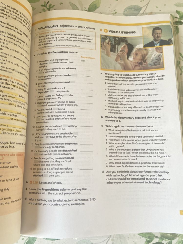 english file 4th edition advanced