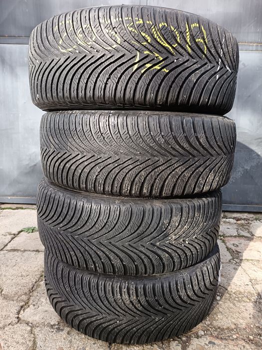 Anvelope MS iarna 205 50 17 Michelin 2017 5.7-6.3mm