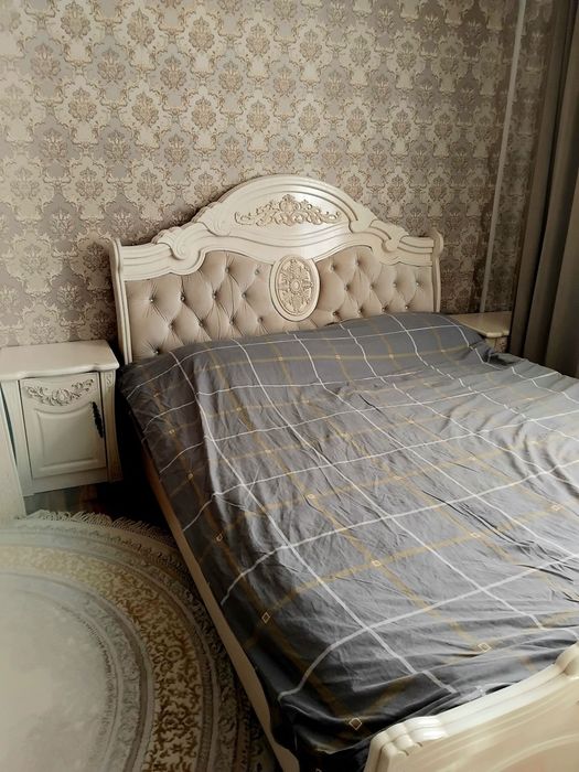 Спальня мебель молочный