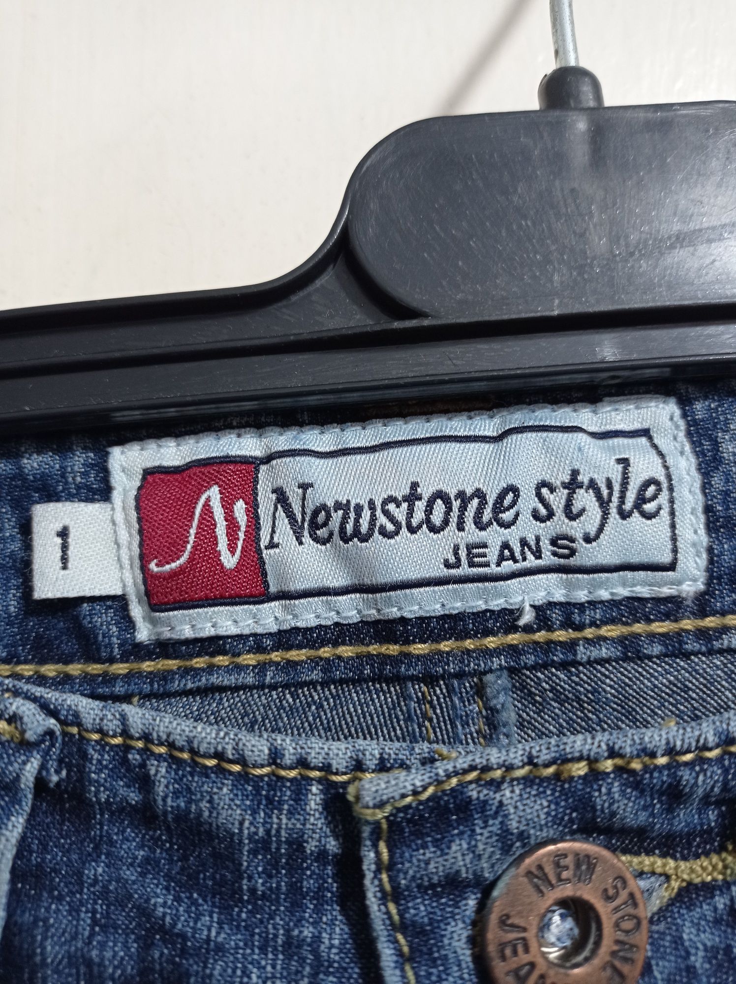 Pantaloni scurți denim Newstone