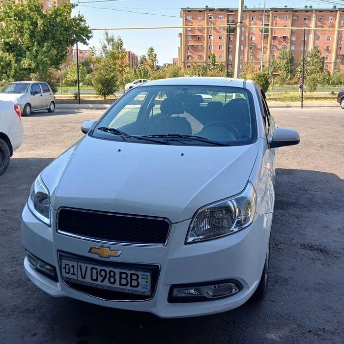 продается nexia3