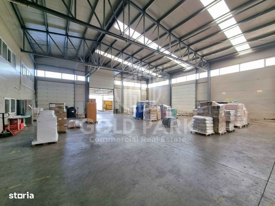 Hala/Depozit-Zona Autostrazii-Curte Betonata/Rampa- mp