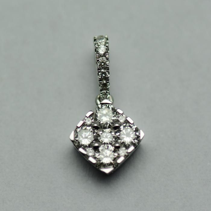Pandantiv cu diamante, aur alb 18k (cod 1569)