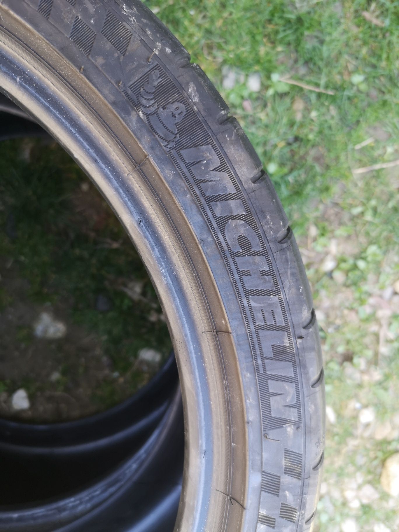 Doua Cauciucuri 245 35 ZR18 Michelin