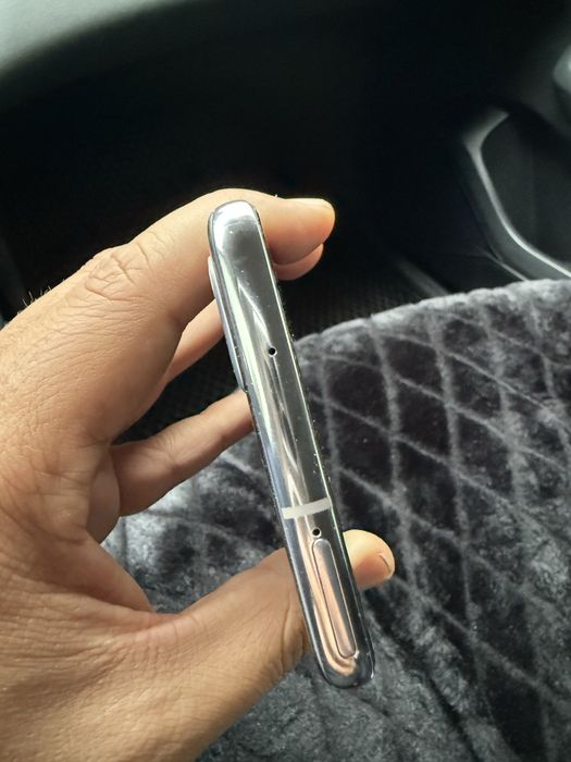 Samsung A82 128гб идеал холати