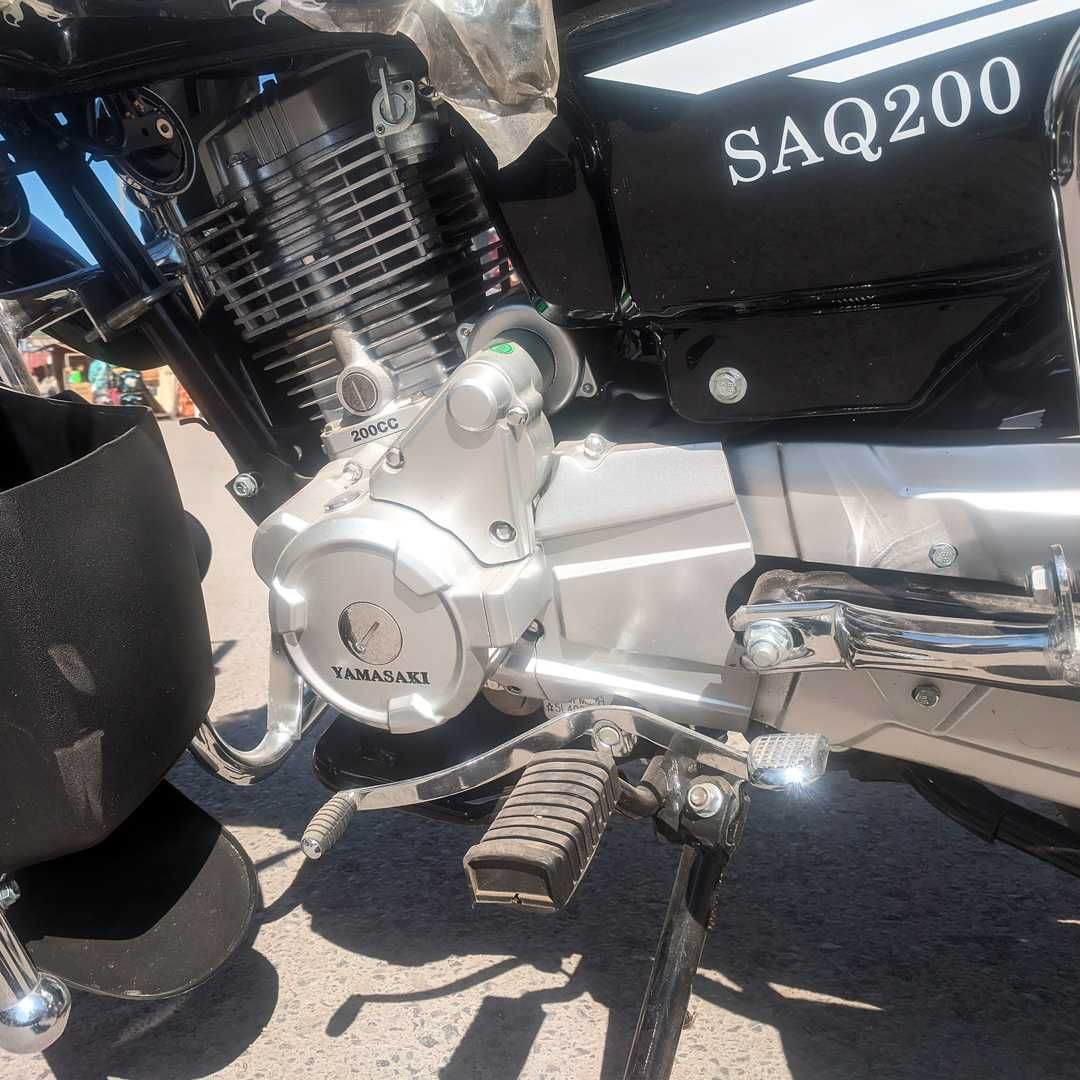Бензиновый мотоцикл SAQ200