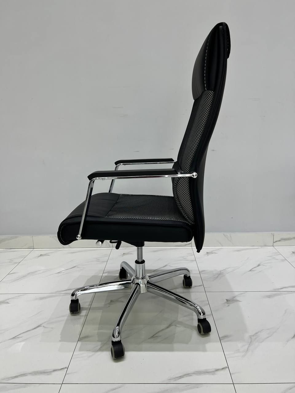 Кресло для руководителя модель КБ-88