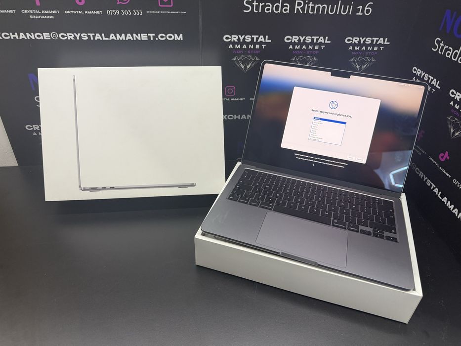 Macbook Air 13.6-inch M2