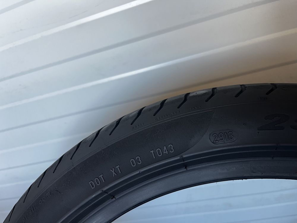 4бр Летни гуми 255/35/R19/Pirelli P zero/dot2916г/5 мм Грайпфер