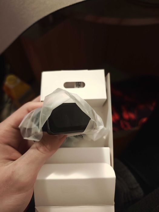 Телефон Honor Magic7 Lite-комплект със слушалки, зарядно и часовник