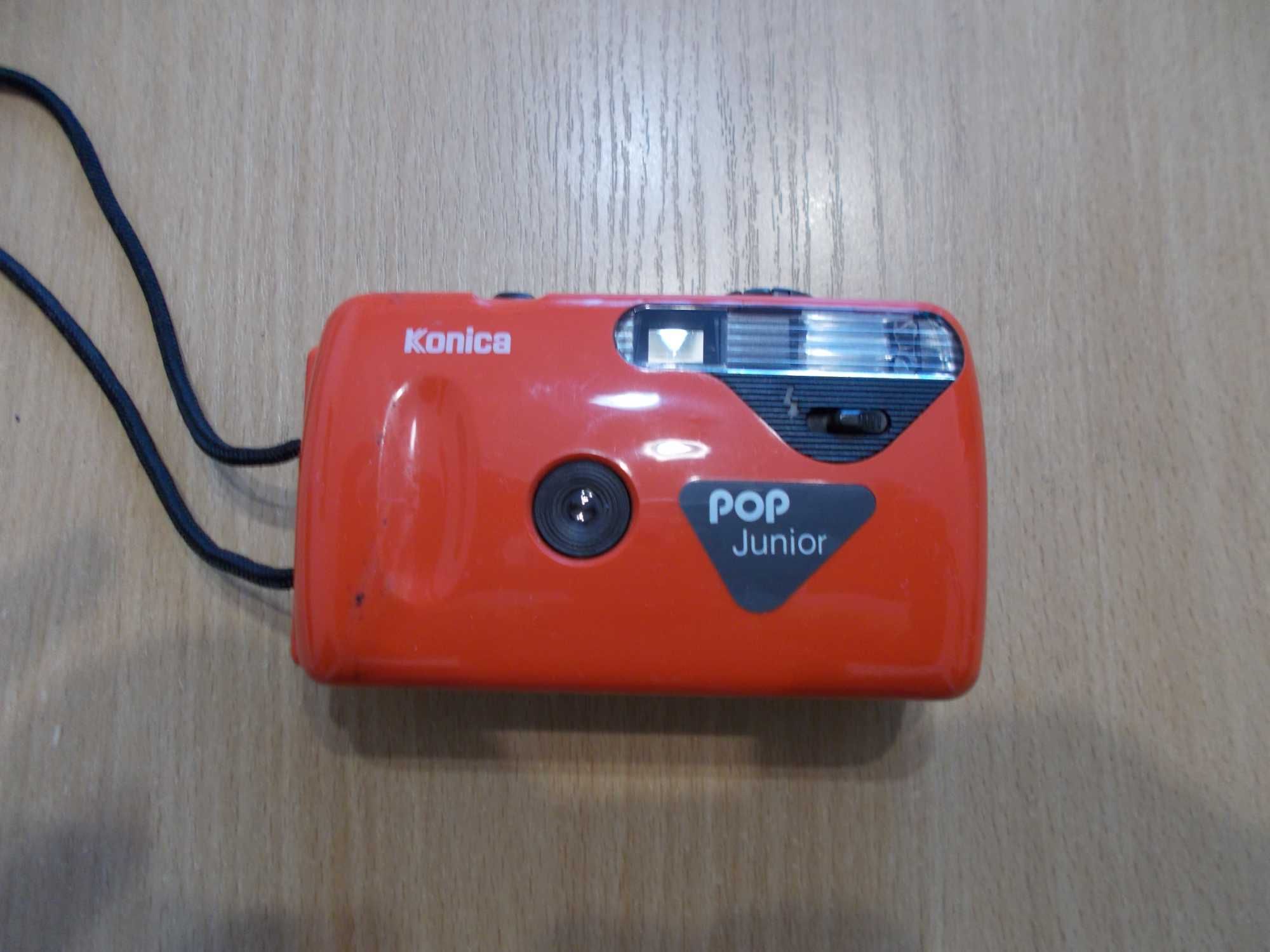 Лентов фотоапарат ,,Konica"