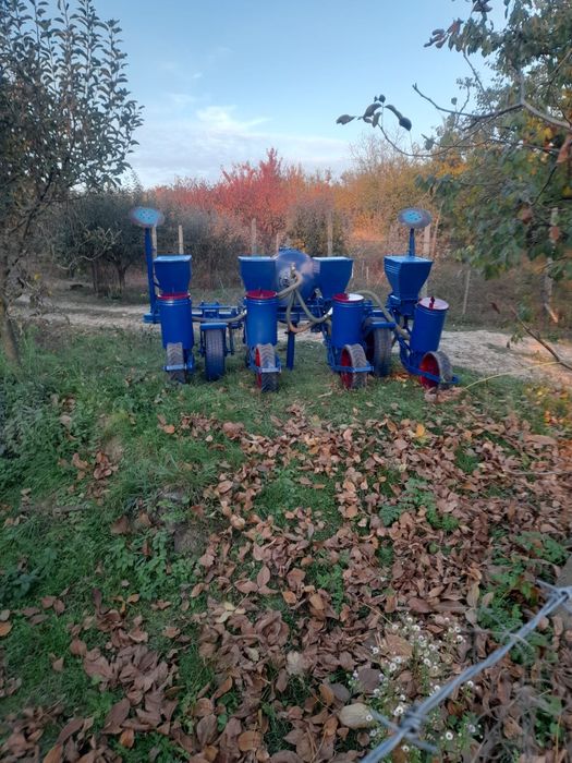 Semănătoare spc 4 cu fertilizare