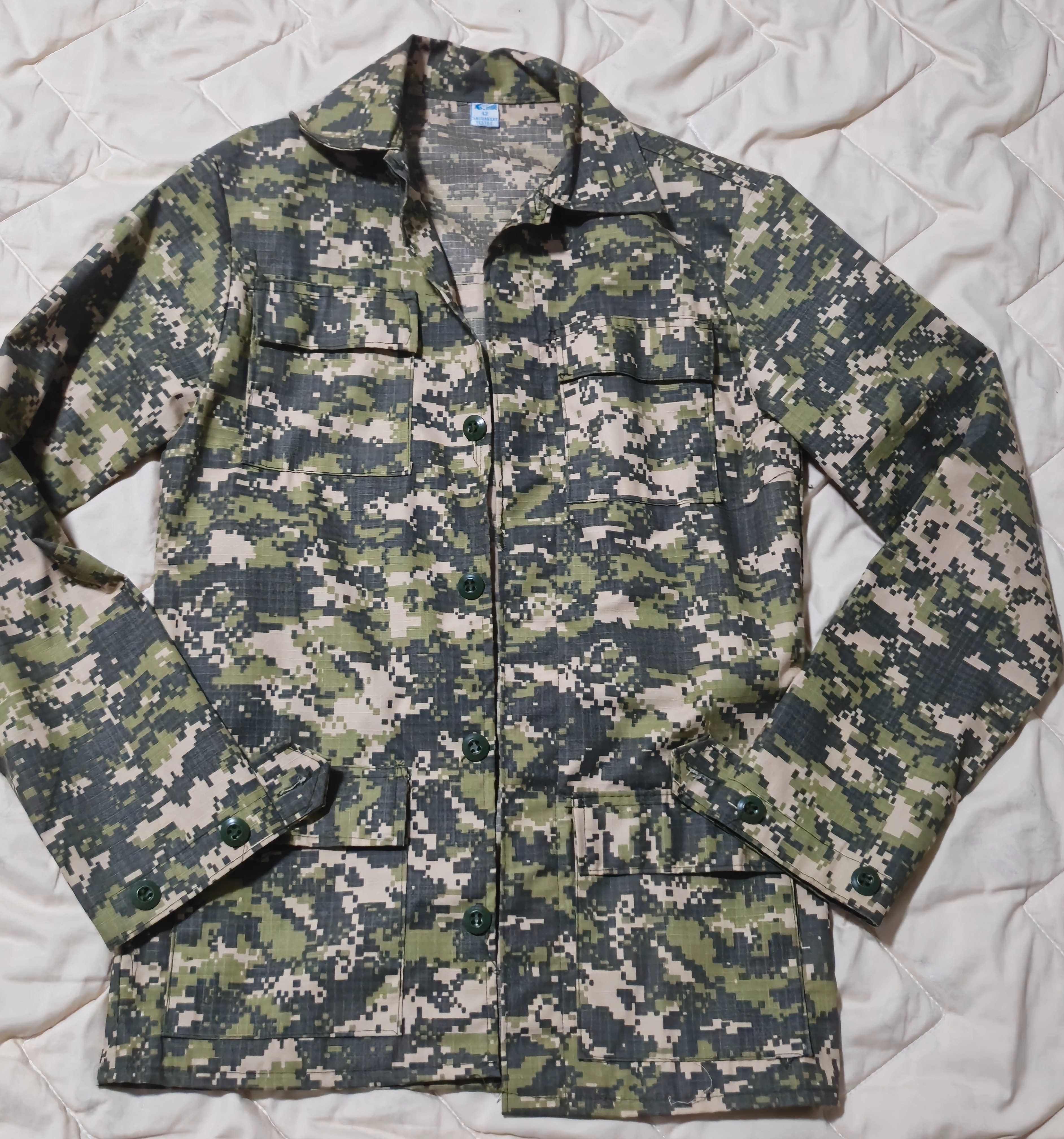 Продам школьную военную форму