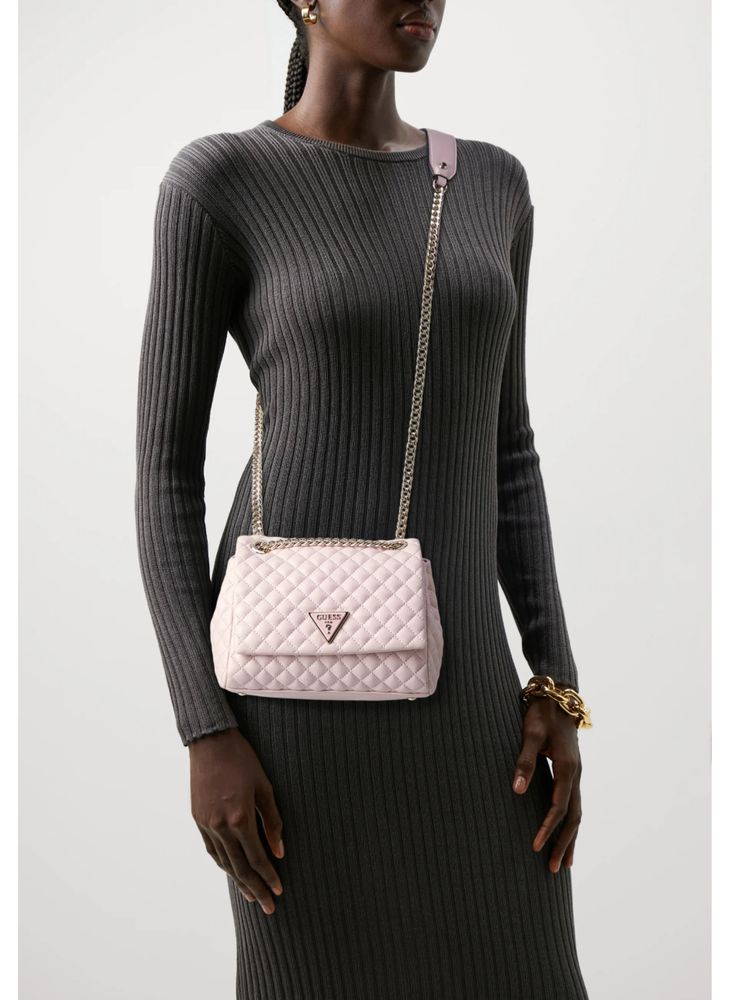 Нова бледорозова чанта Guess
