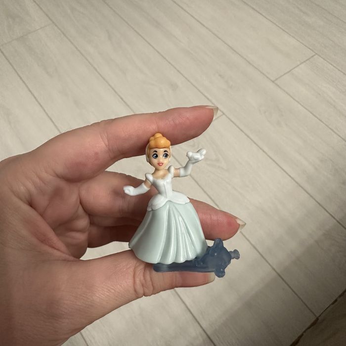 Киндер принцессы Дисней Русалочка и Золушка