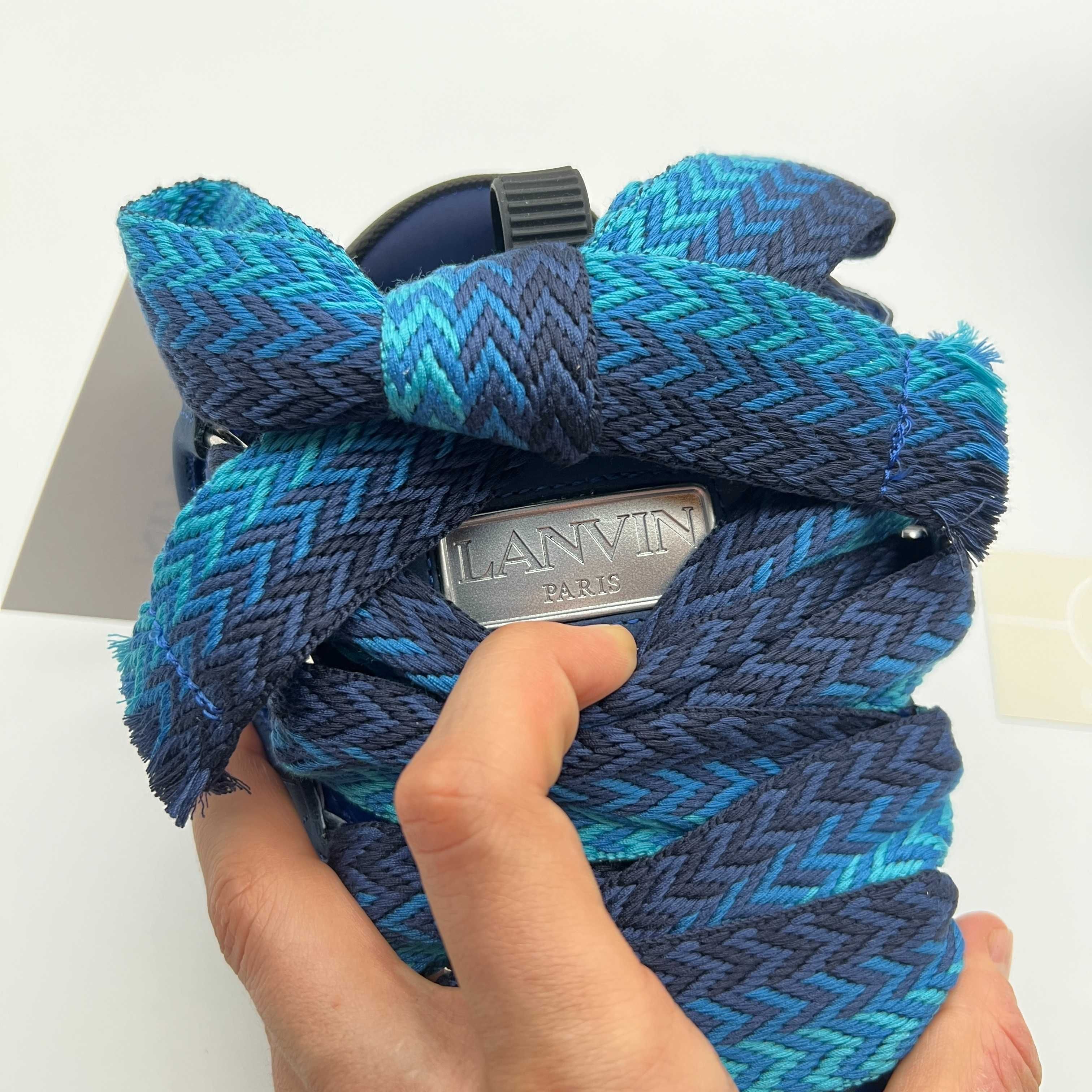 Lanvin Curb Full Blue