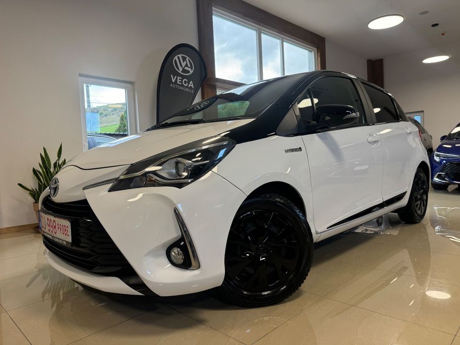 Toyota Yaris Toyota Yaris  CROSS 1,5 Hibrid, 4X4,Bitone,3,5 Consum,Garantie, Rate