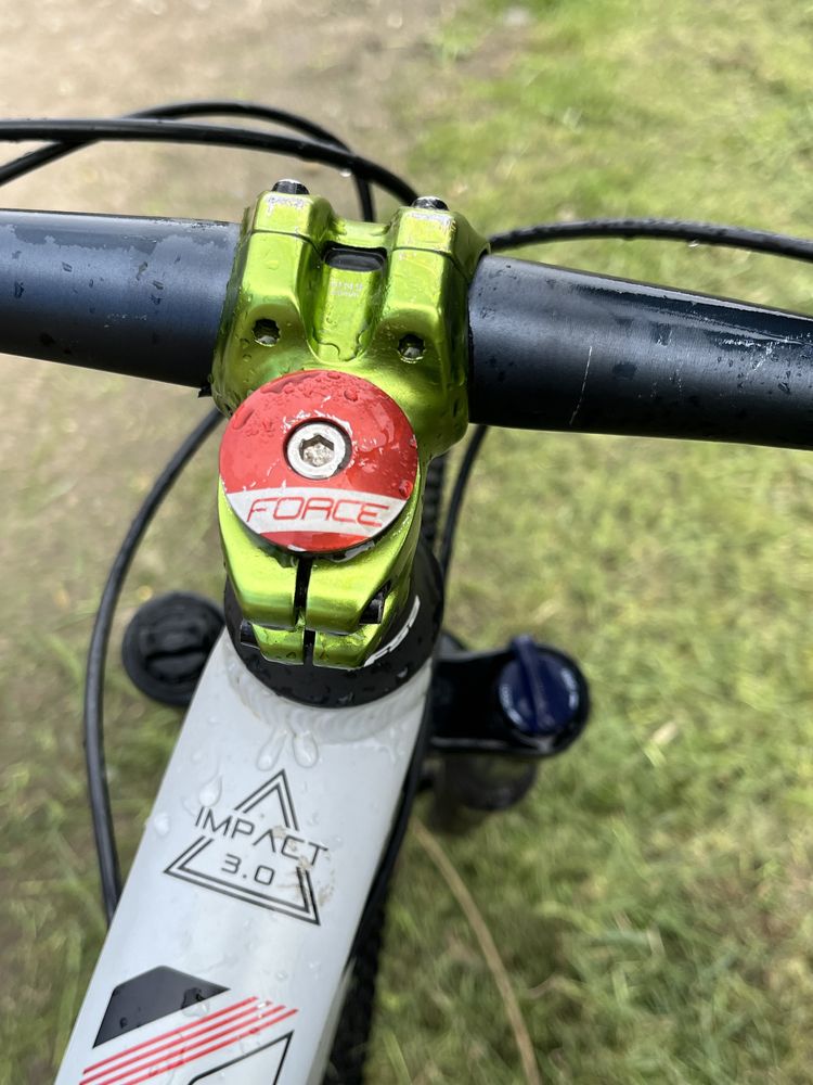 Bicicleta genesis impact 3.0