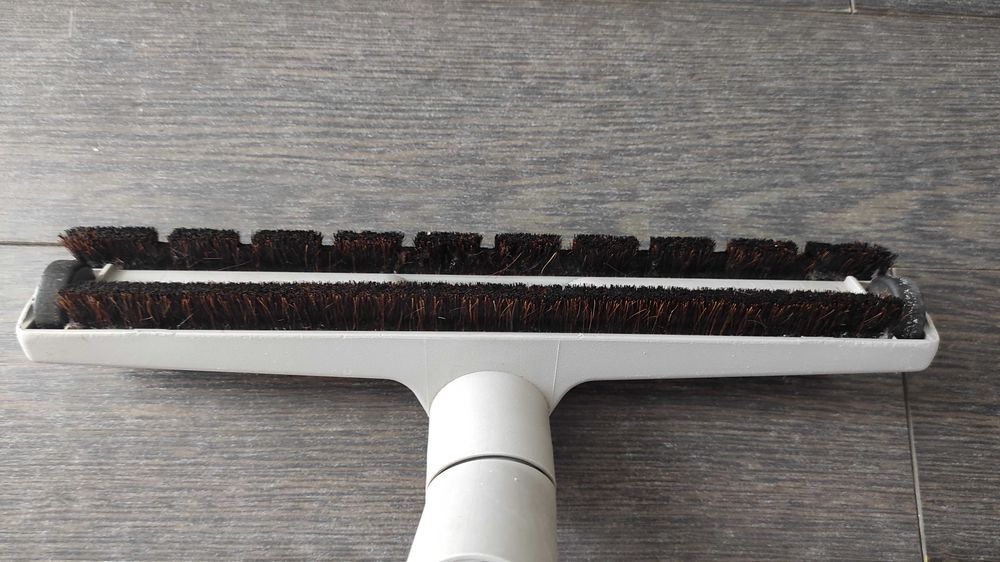 Perie de aspirator Bosch  speciala pentru parchet