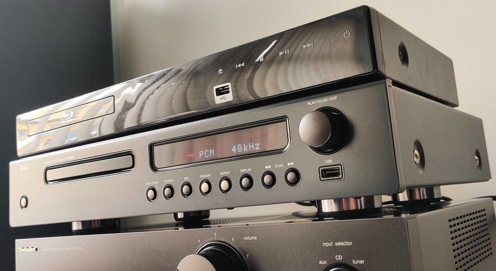 NAD C 565 BEE muzica CD USB optical - RCA DAC muzica