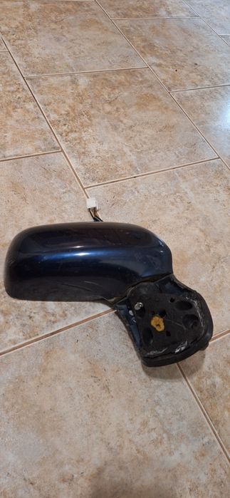 Дясно странично огледало Тойота Корола Версо 2.0, D4D, 2004 г