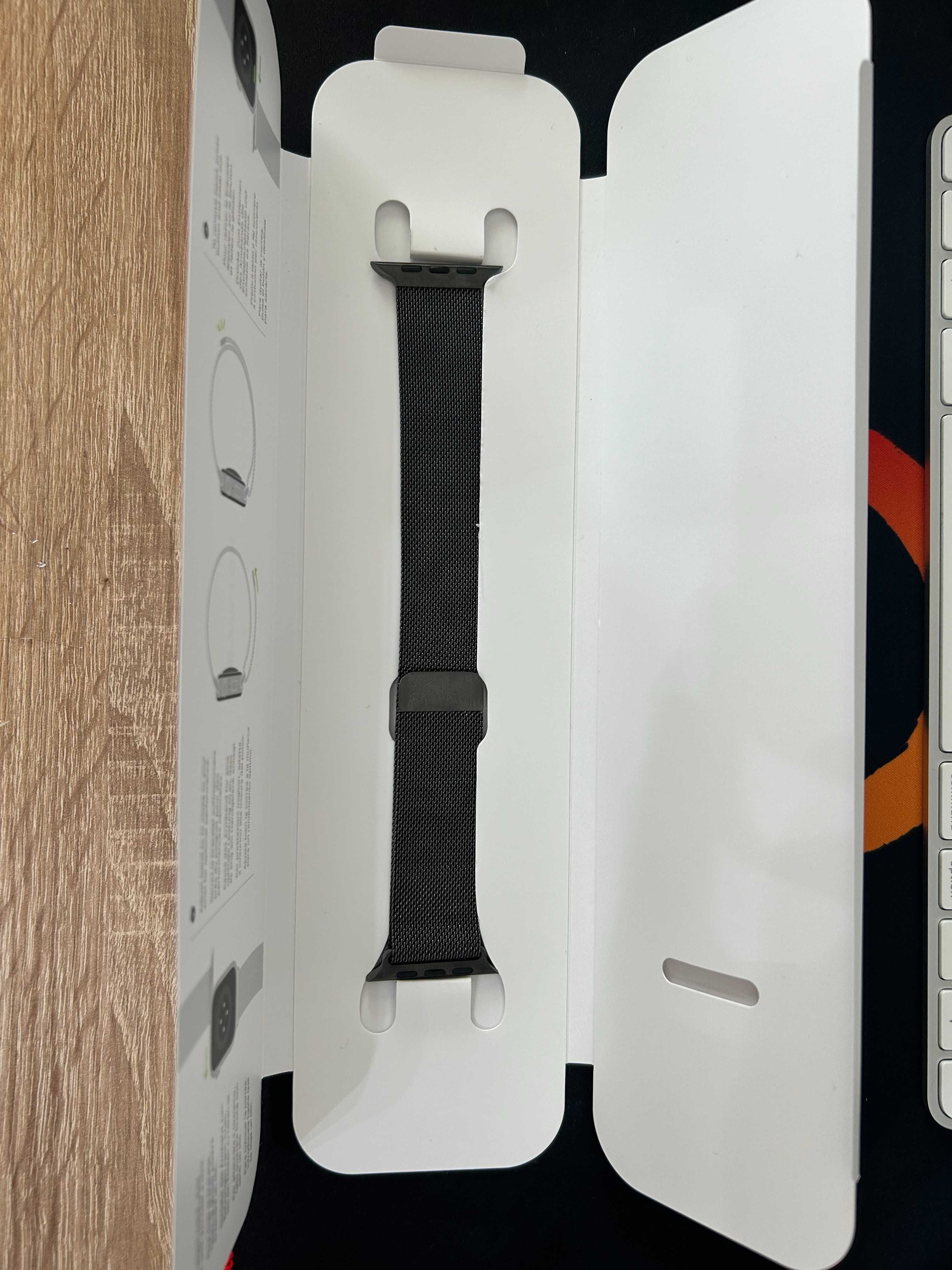 Apple Watch Seria 7 / Stainless Steel / 45MM