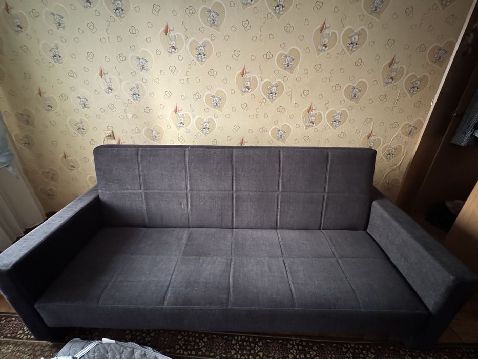 Поодам раскладной диван в хорошем состоянии