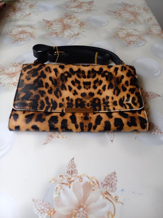 Сумочка женская через плечо