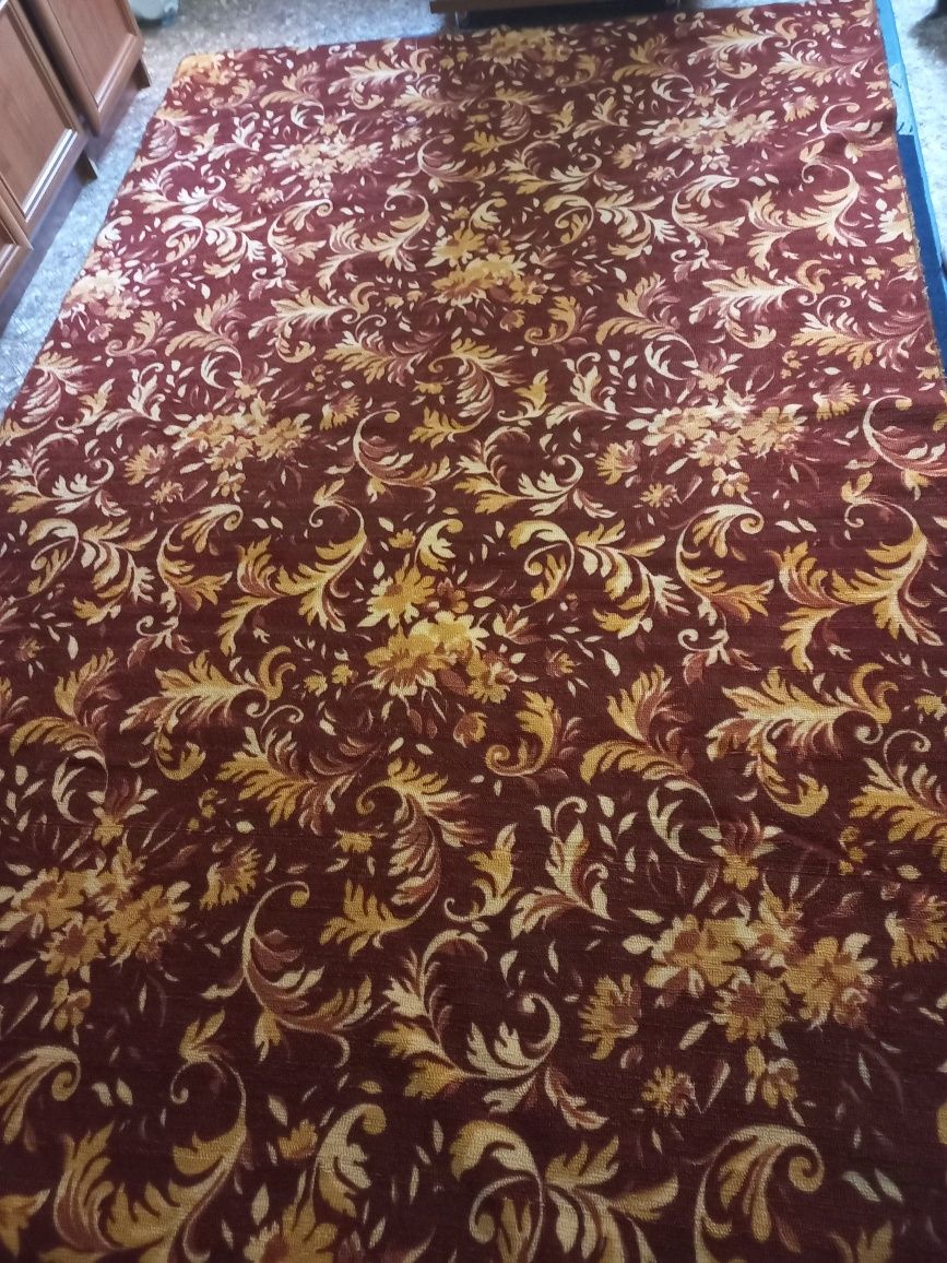 Продам Палас 2х3, в о личном состоянии.