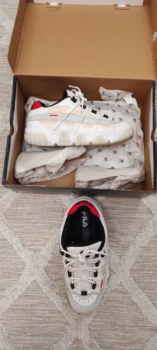 Sneakersi Fila 36