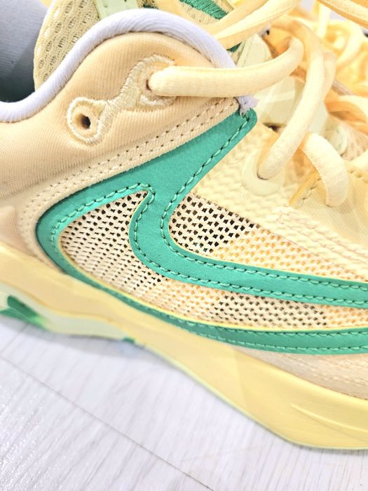 Nike Giannis Immortality 40