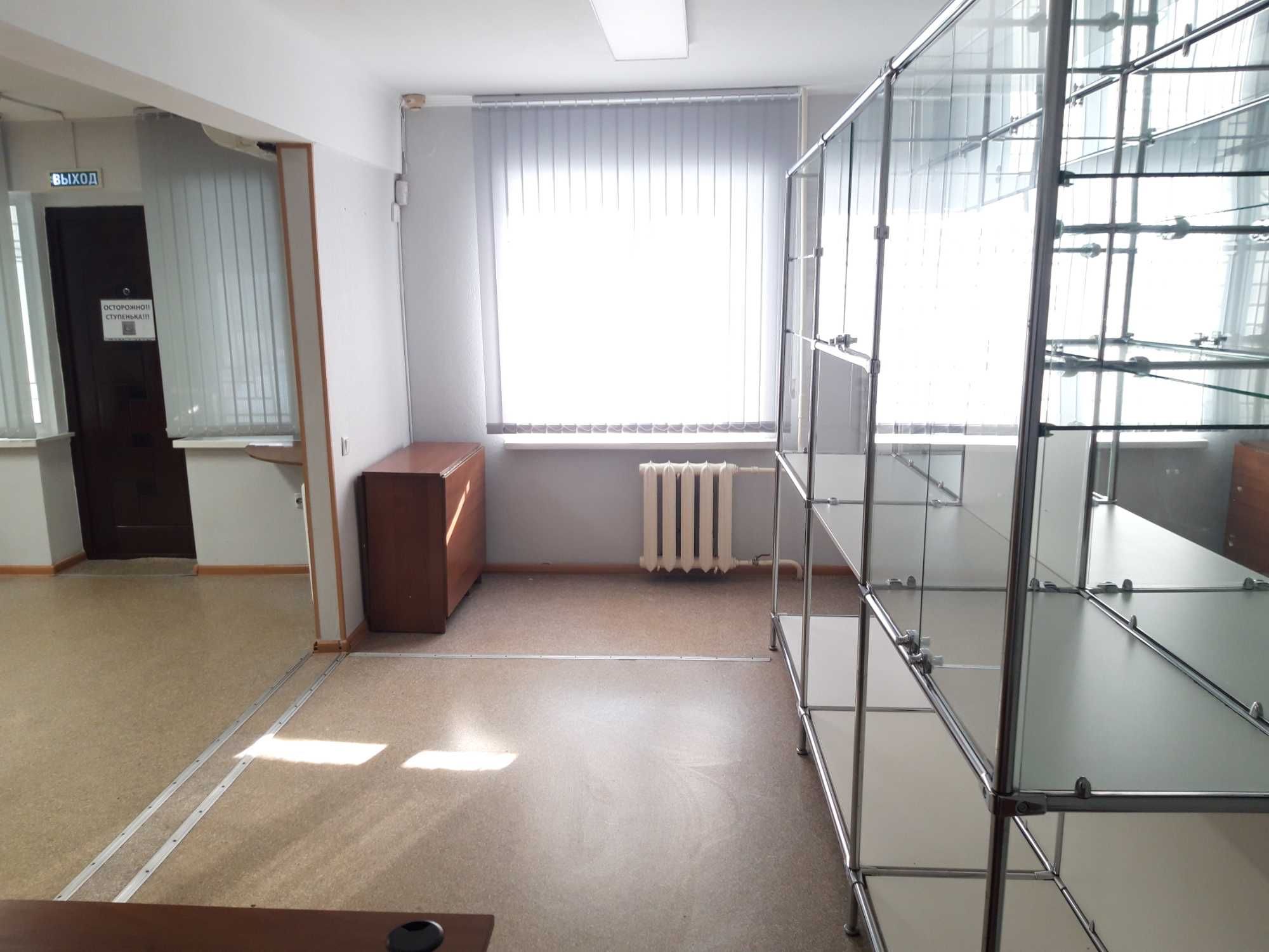 Помещение пр. Женис - ул. Маскеу, 60 кв.м. + 60 кв.м. Продам!