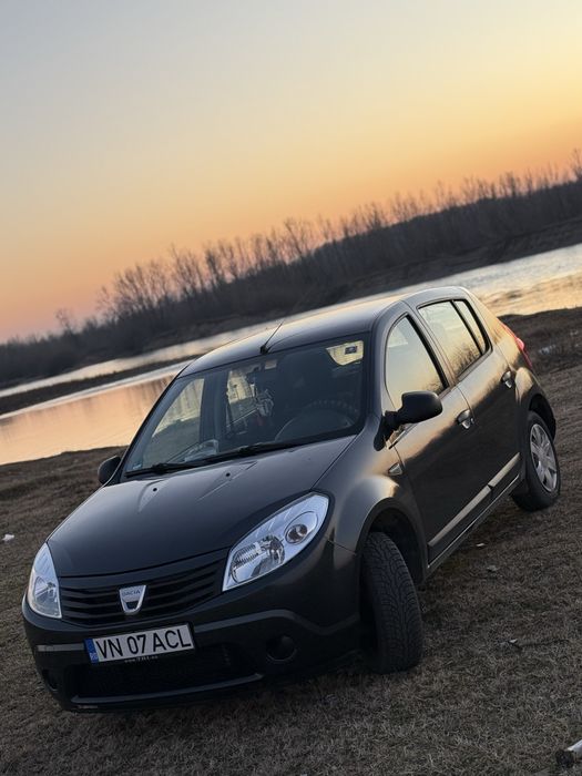 Dacia sandero 1.2 2010