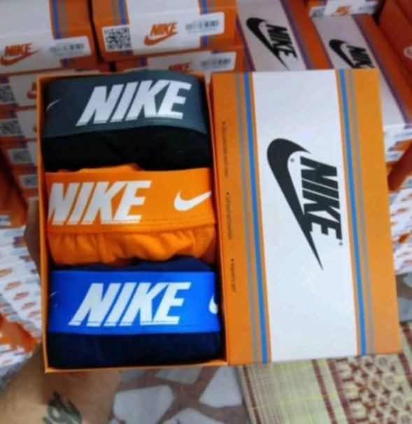 Мъжко бельо различни модели и марки