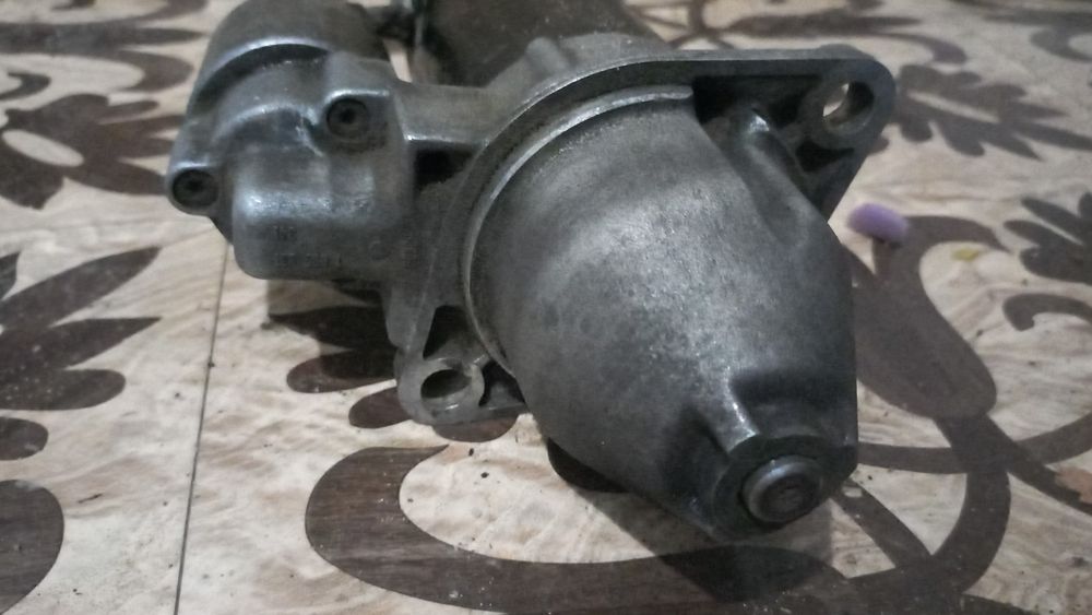 Продам стартер, коробку передач