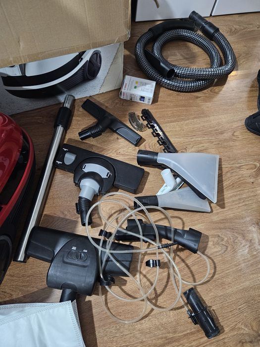 Aspirator Bosch bwd421 pet cu capăt pentru saltea