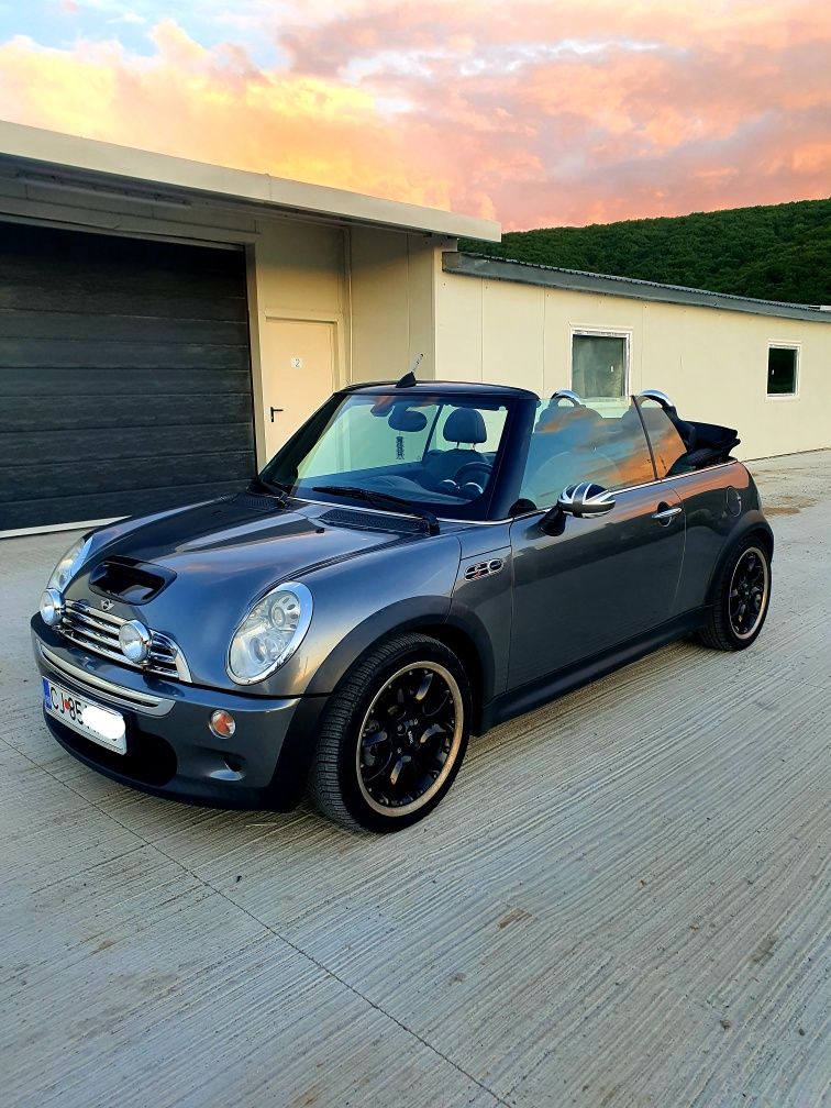 Mini cooper S Cabrio impecabil pentru cunoscători 225 cp