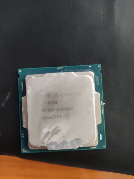 процессор i3 8100