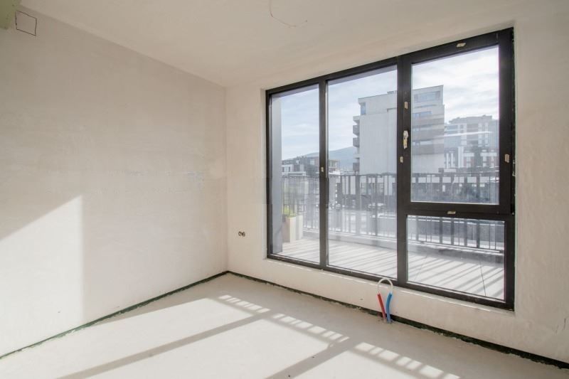 Продава се Четиристаен апартамент в София, Кръстова вада - 220 кв.м за 1519 €/кв.м - Снимка #4