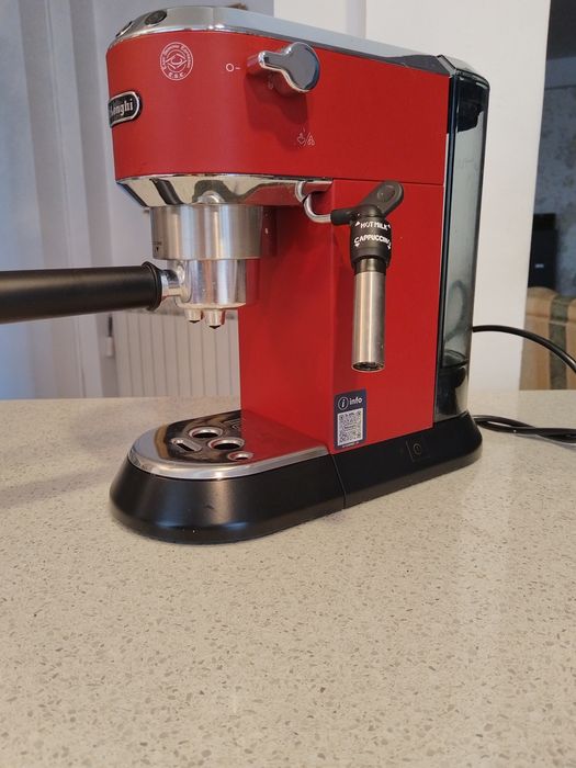 Esspressor Delonghi