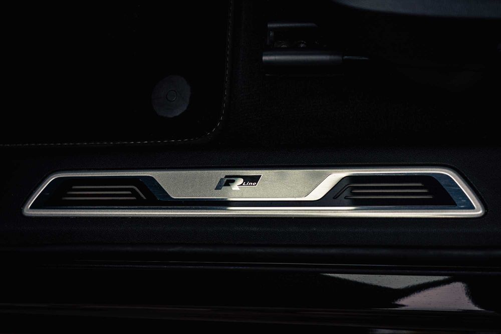 VW Touareg R Line   2020   primul proprietar