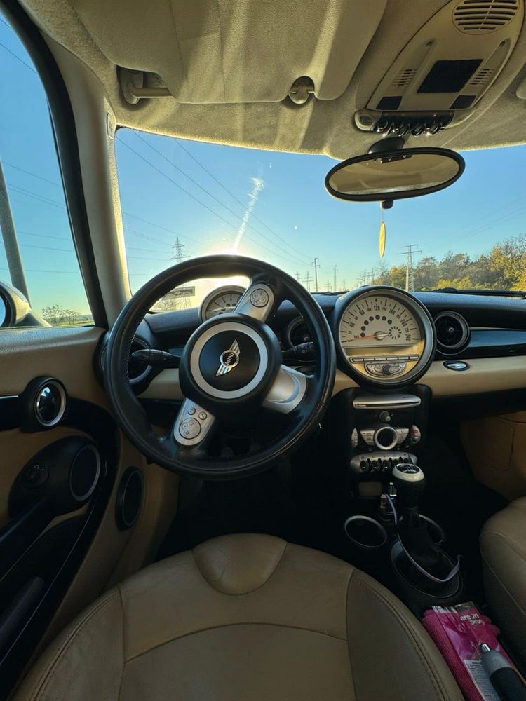 Mini Cooper 1.6, 120к.с.