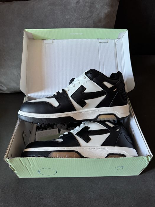 Adidasi Off-White Out Of Office